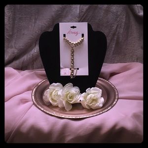 Gold Diamond Hand/Ring Bracelet